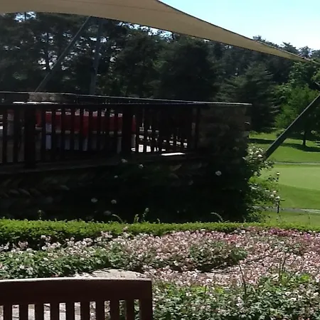 Golf Bergamo 아파트 *